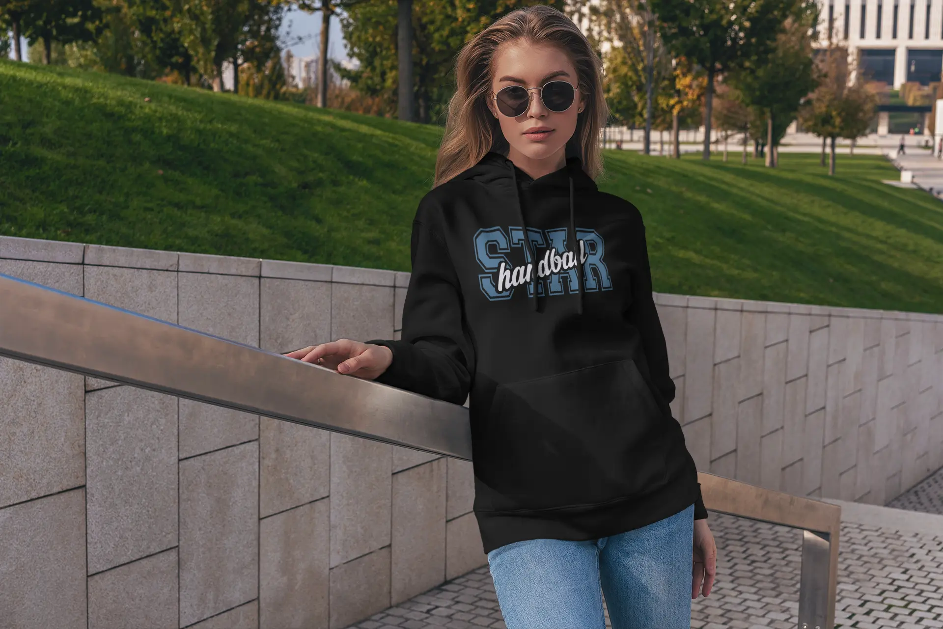Bluza damska Handball Star – bluza z kapturem dla fanek piłki ręcznej - obrazek 7